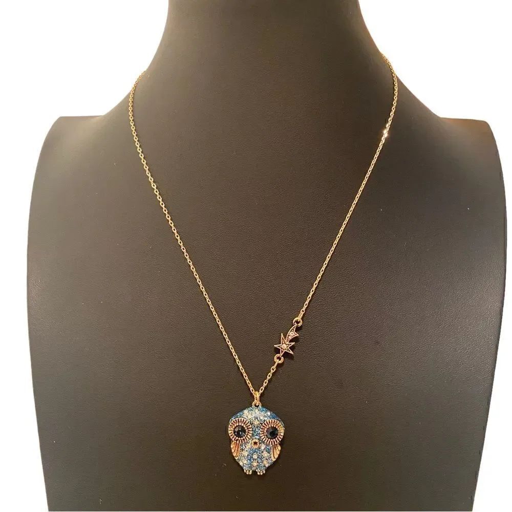 Betsey Johnson Sparkly Blue Crystal & Gold Toned Owl Pendant.